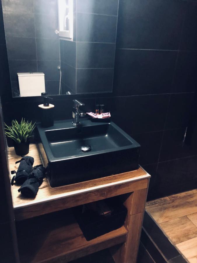 Home Plus Psirri Apartment Афіни Екстер'єр фото
