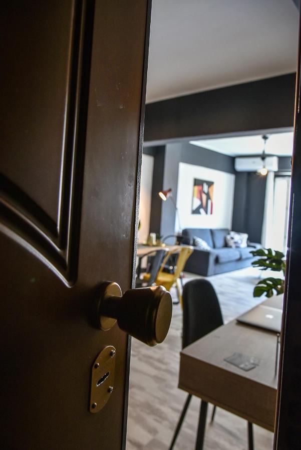 Home Plus Psirri Apartment Афіни Екстер'єр фото